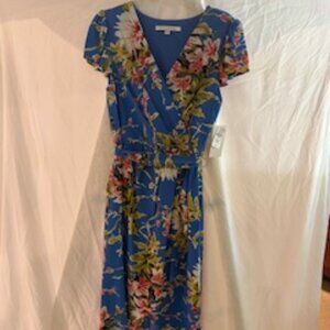 Julia Jordan Floral flowy Dress - Size 6 NWT